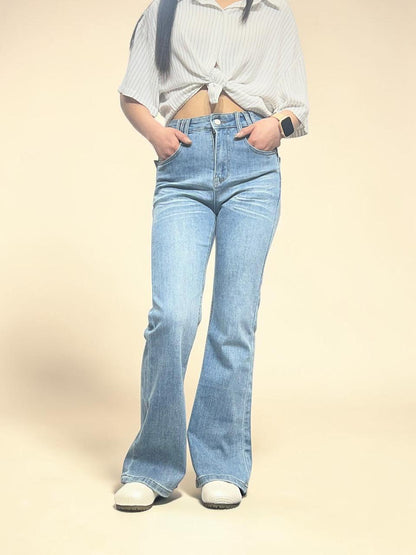 High-waisted Slim Mini Flare Jeans