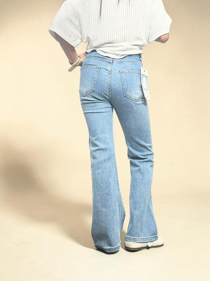 High-waisted Slim Mini Flare Jeans