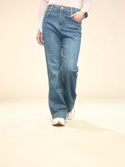 High-waisted Bootcut Jeans