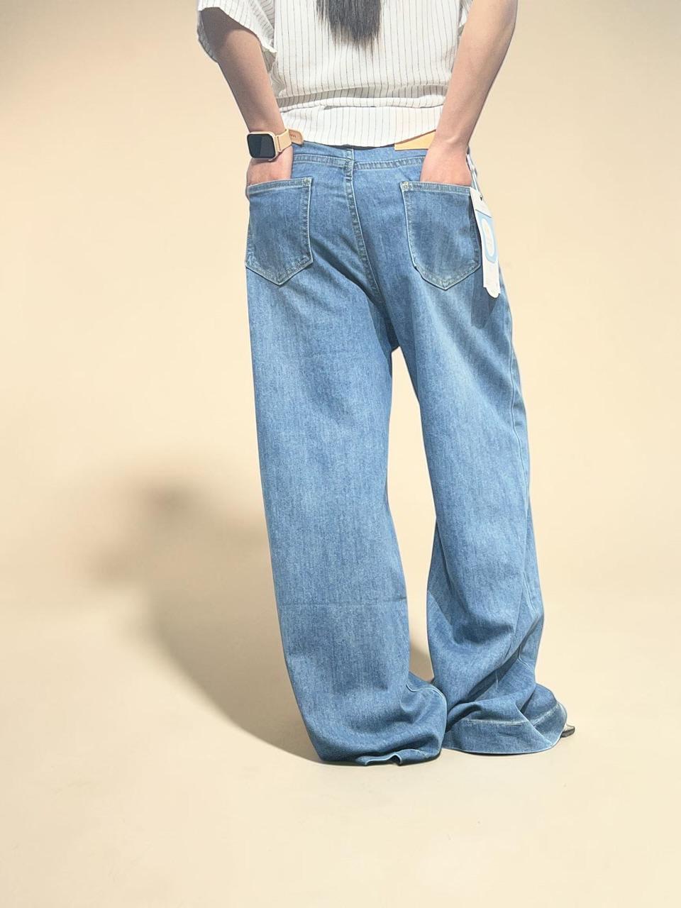 90s Baggy Fit Jeans