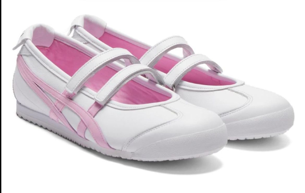 Nike V2K Women Running  Shoes