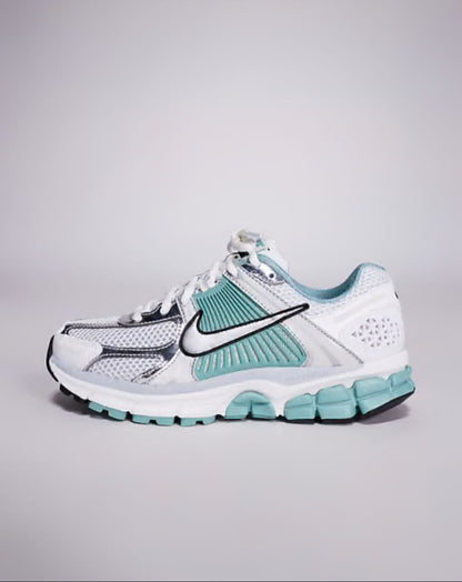 Nike Zoom Vomero 5