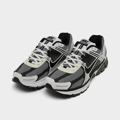 Nike V2K Run Women's Running Shoes –
