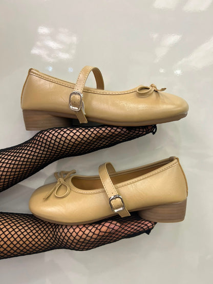 Bow Mary Jane Pumps